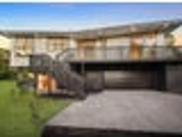 House for sale in Wairau Valley