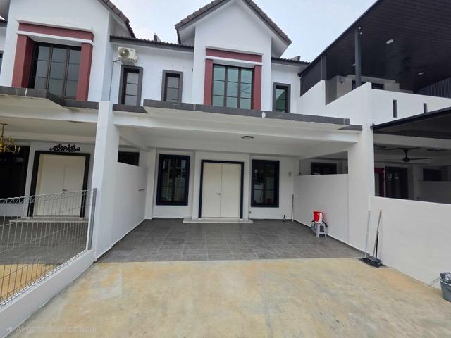 Terraced House for rent in Kulai
