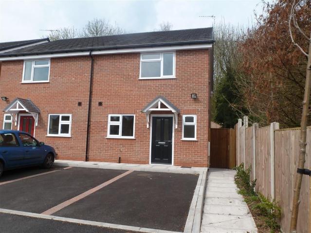 House for rent in Kedleston, East Midlands