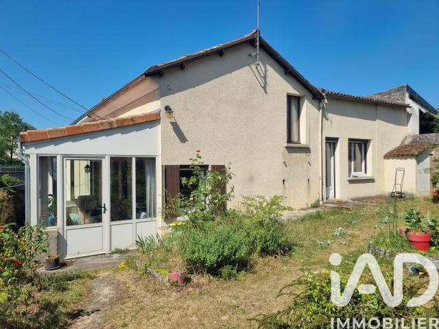 Maison vente à Saumur, Doué-la-fontaine