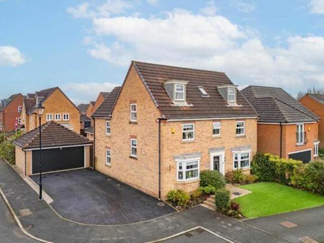 House for sale in Widnes