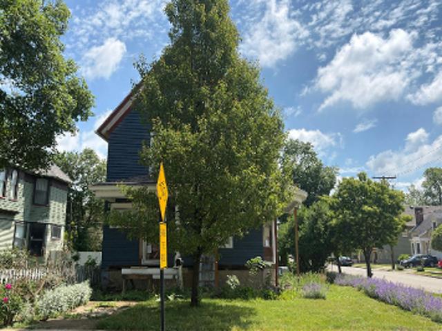 House for sale in Elgin, Illinois