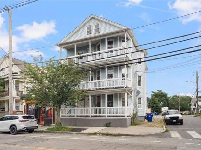 House for sale in Providence, Providence County