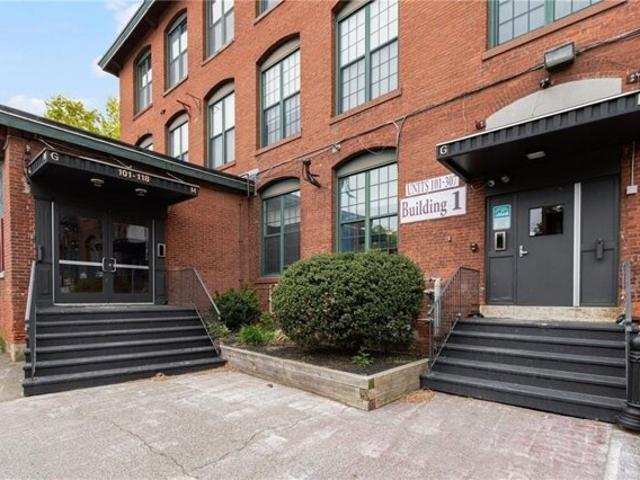 Condo for sale in North Providence, Rhode Island