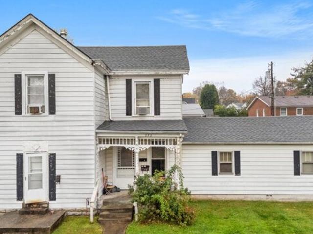 House for sale in Versailles, Kentucky