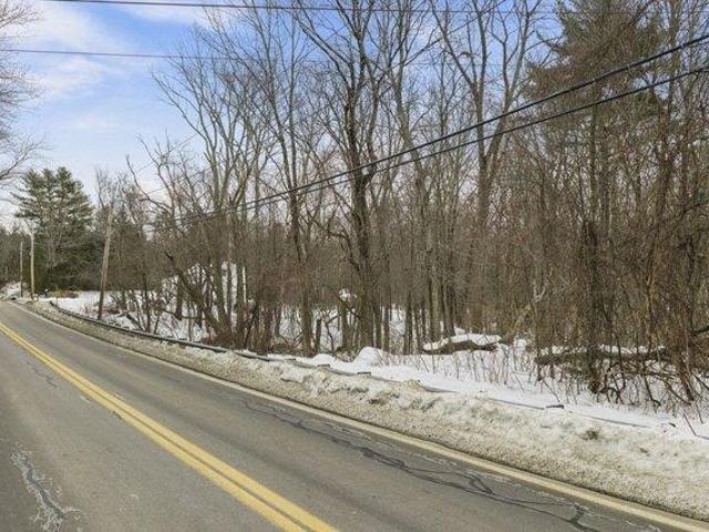 Land for sale in Douglas, Massachusetts