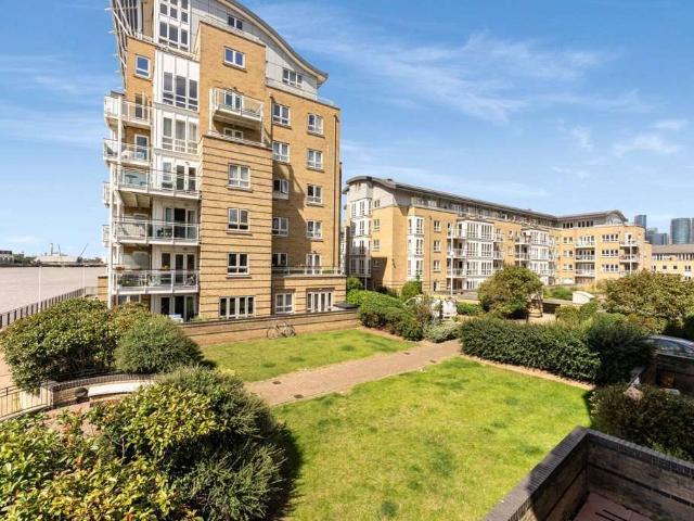 Apartment for rent in Isle Of Dogs, Isle Of Man