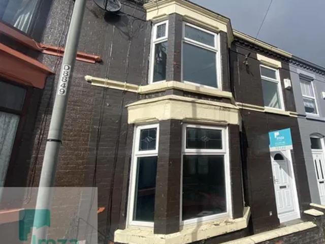 House for rent in Cabbage Hall, Calderstones