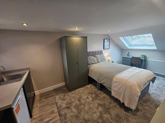 Room for rent in Midway, Kent