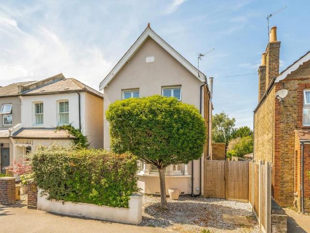House for rent in Tolworth, Greater London