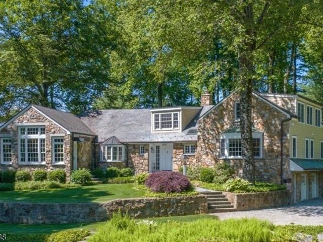 House for sale in Bernardsville, New Jersey