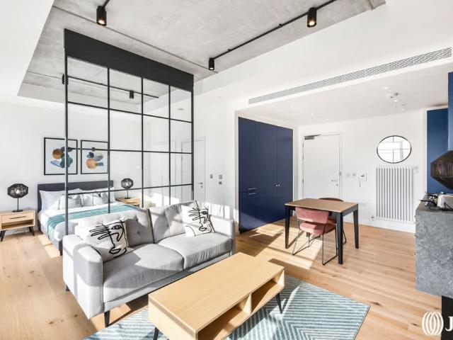 Apartment for rent in Goodluck Hope, Greater London