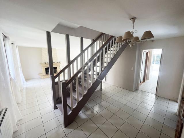 Maison vente à Étampes, Saint-cyr-sous-dourdan