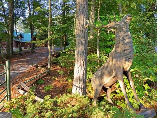 House for sale in Mineral Bluff