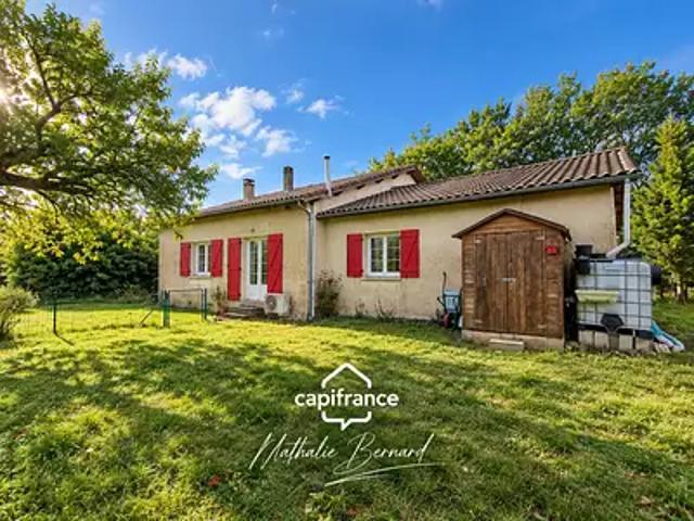 Maison vente à Marie, Douzains