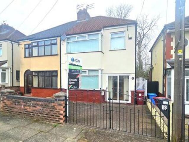 House for sale in Calderstones