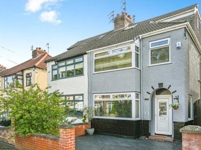 House for sale in Calderstones