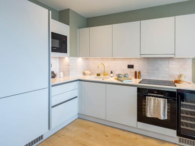 Studio for rent in Colindale, Greater London