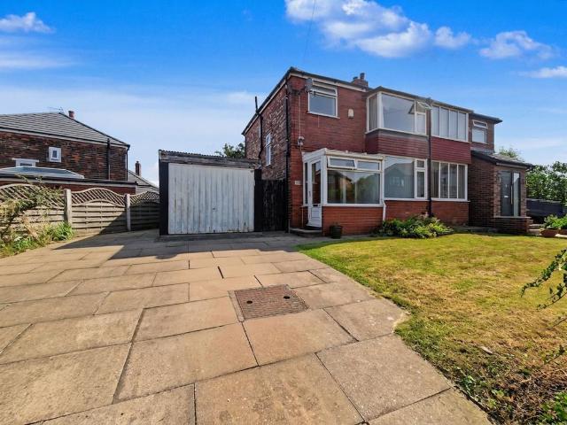 House for rent in Sedgley Park, Bury