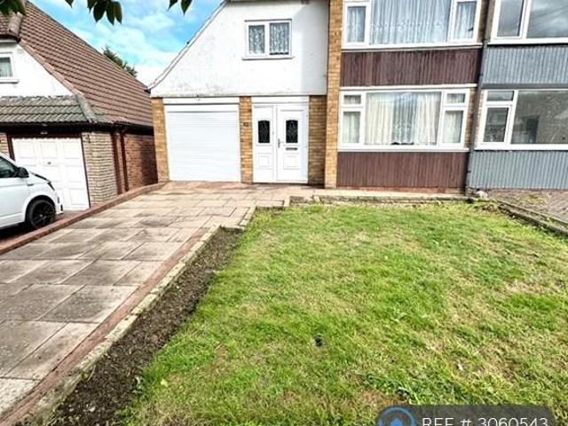 House for rent in Ettingshall Park, Wolverhampton