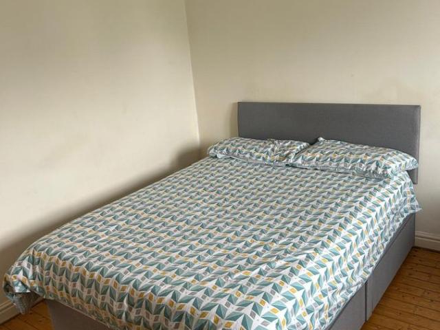 Room for rent in Brent Cross, Greater London