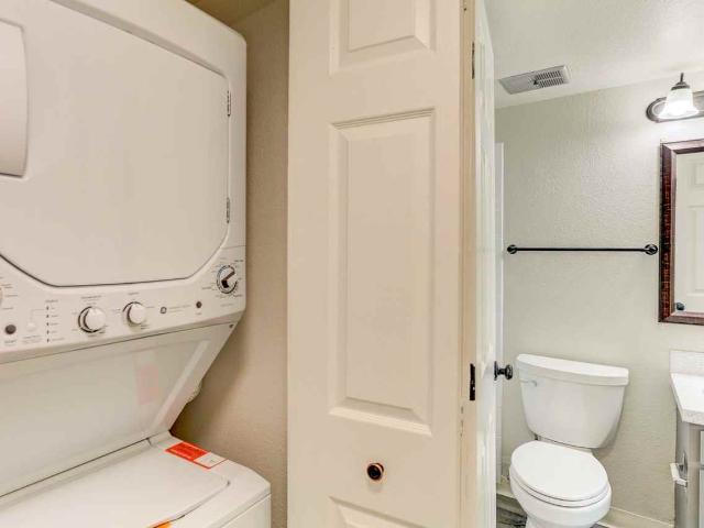 Apartment for rent in Lakewood, Jefferson County