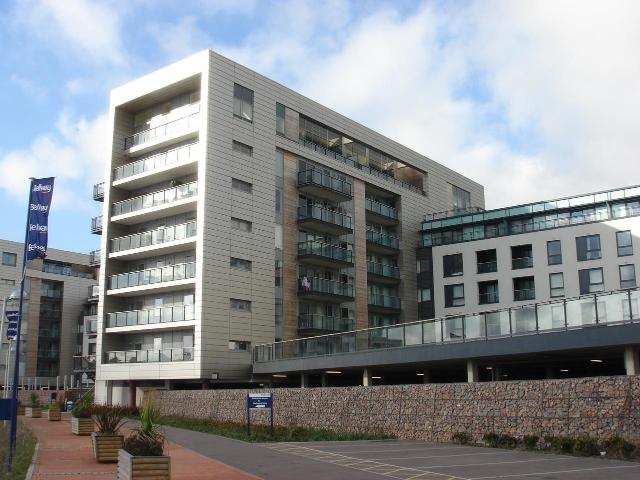 Studio for rent in Cardiff International Sports Village, Falcon Lodge