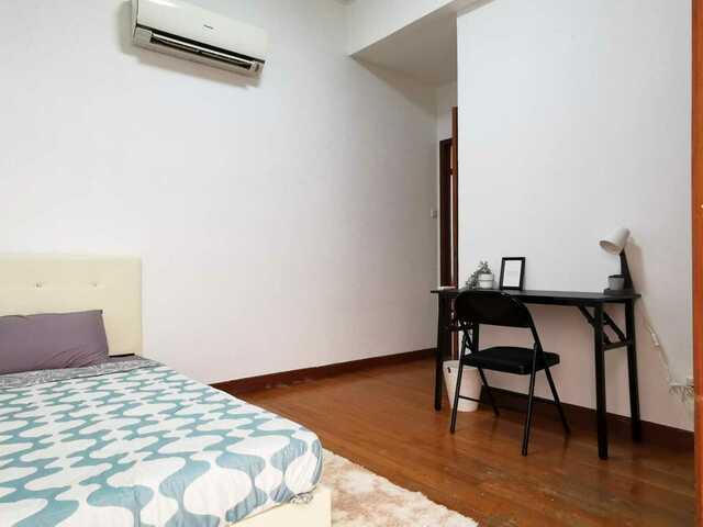 Room for rent