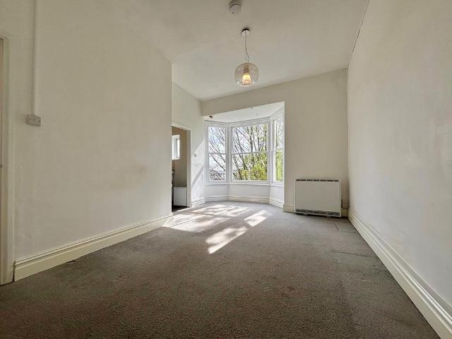 Apartment for rent in Spike Island, Bristol