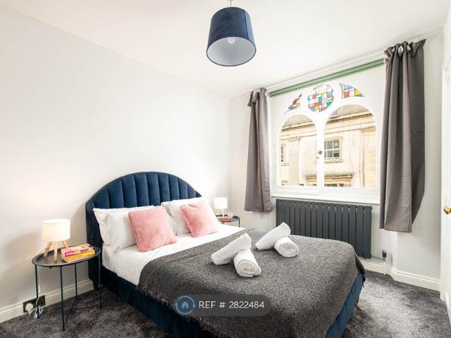Apartment for rent in Spike Island, Feckenham