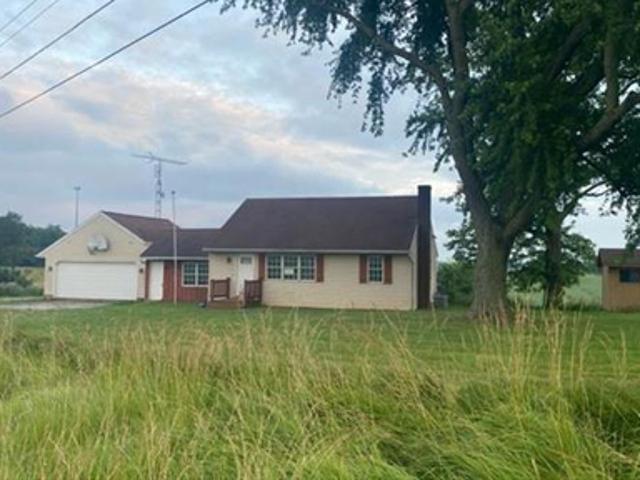 House for sale in Mount Eaton, Wayne County