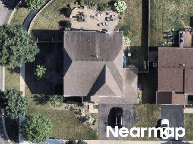 House for sale in Cambridge Lakes, Pingree Grove