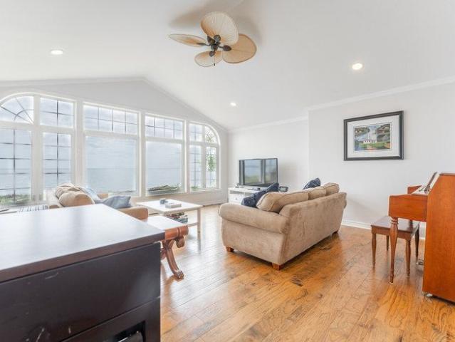House for rent in Ontario