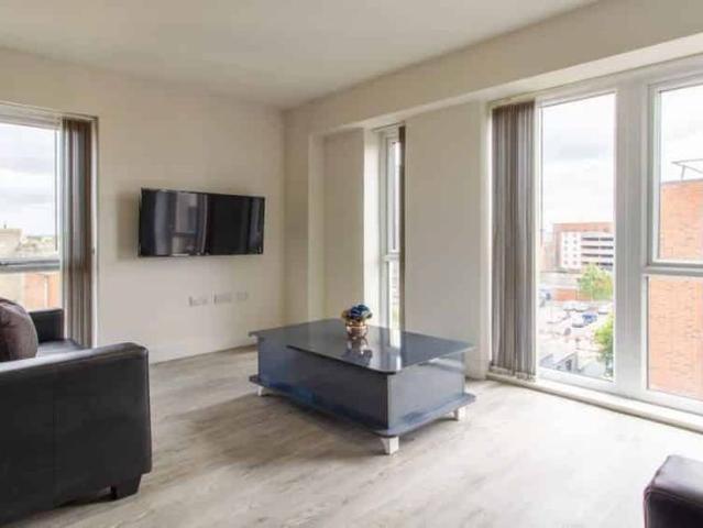 Studio for rent in St Matthew's, Old Wharf