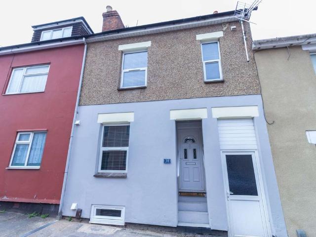 Room for rent in Old Town, Swindon