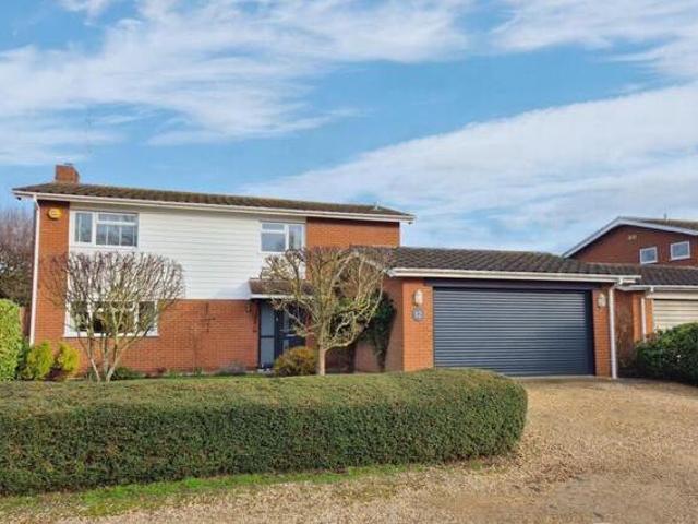 House for sale in Hampton Green, Cambridgeshire