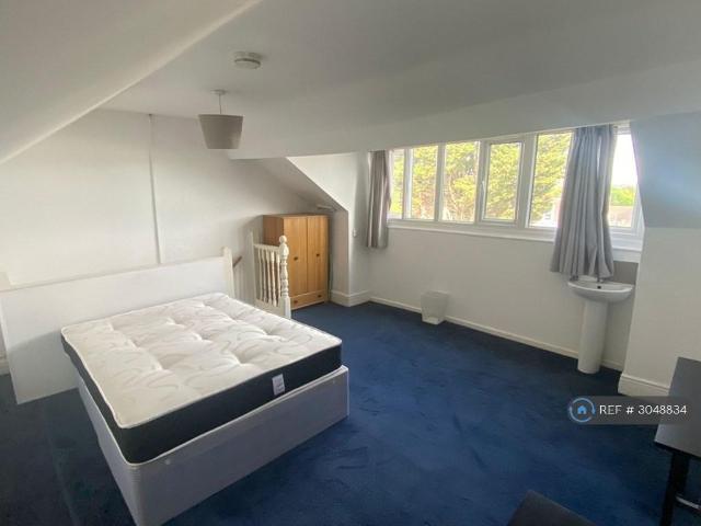 House for rent in Downend, Kingswood