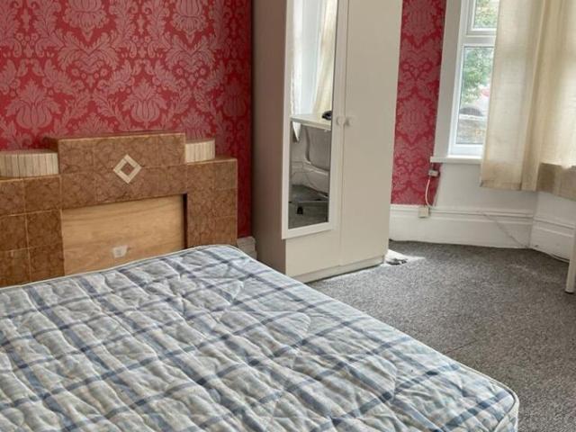 Room for rent in Kingswood, South Gloucestershire