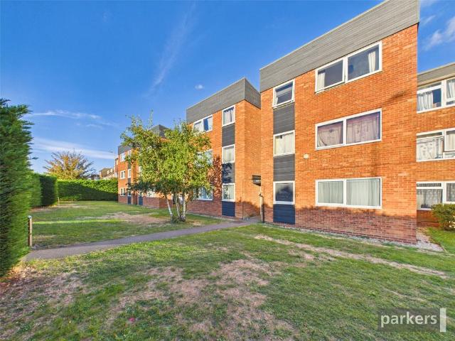 Apartment for rent in Shinfield