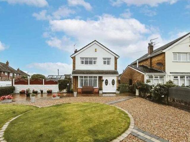 House for sale in Westhead, Roby Mill