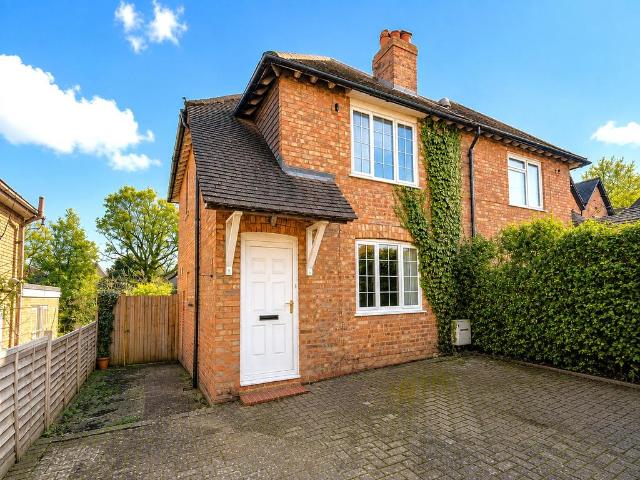 House for rent in Westborough, Surrey