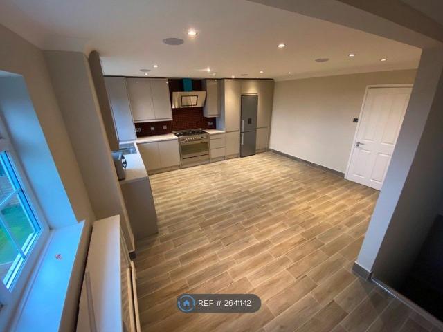 Room for rent in Spring Park, Luton