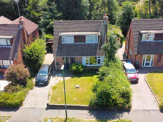 House for rent in Perryfields, West Sussex