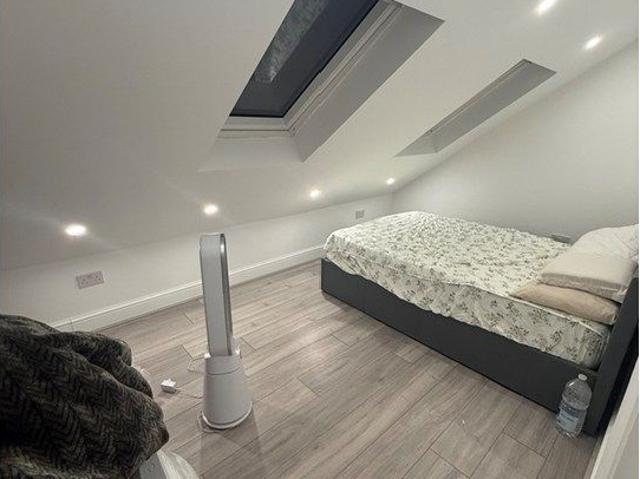 Room for rent in London Borough of Redbridge, Greater London