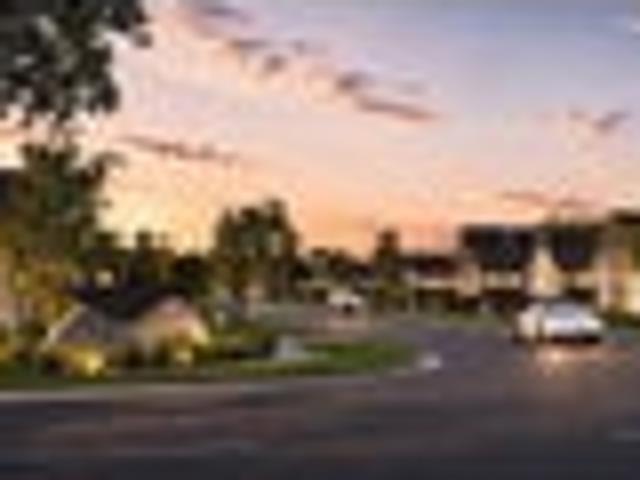 House for sale in Chaslands, Canterbury