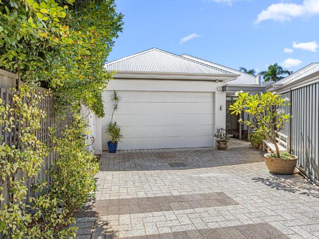 House for sale in Booragoon, Western Australia
