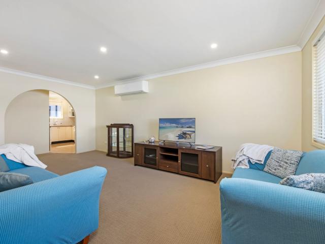 Villa for sale in Long Jetty, New South Wales