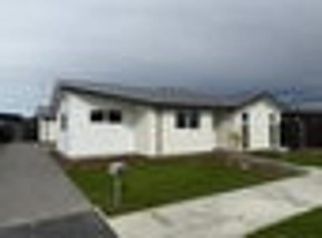 House for sale in Lincoln, Canterbury