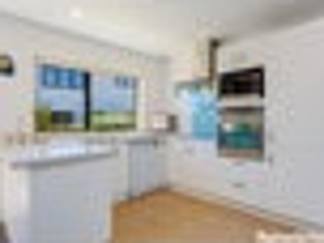 House for sale in New Windsor