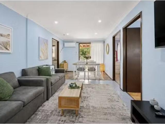 Apartment for rent in Mannering Park, New South Wales